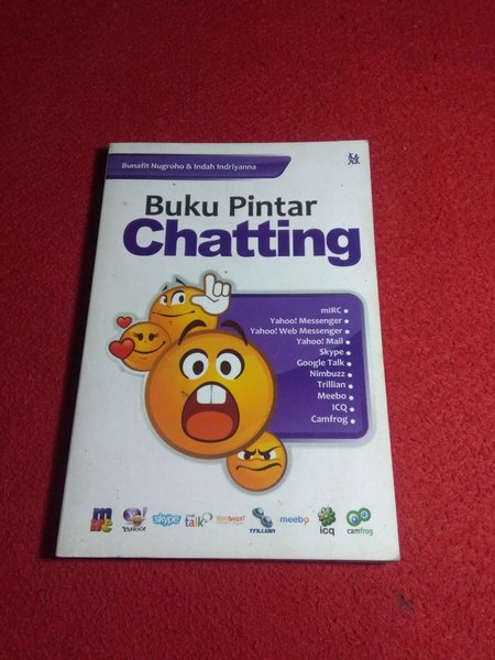 Buku pintar chatting