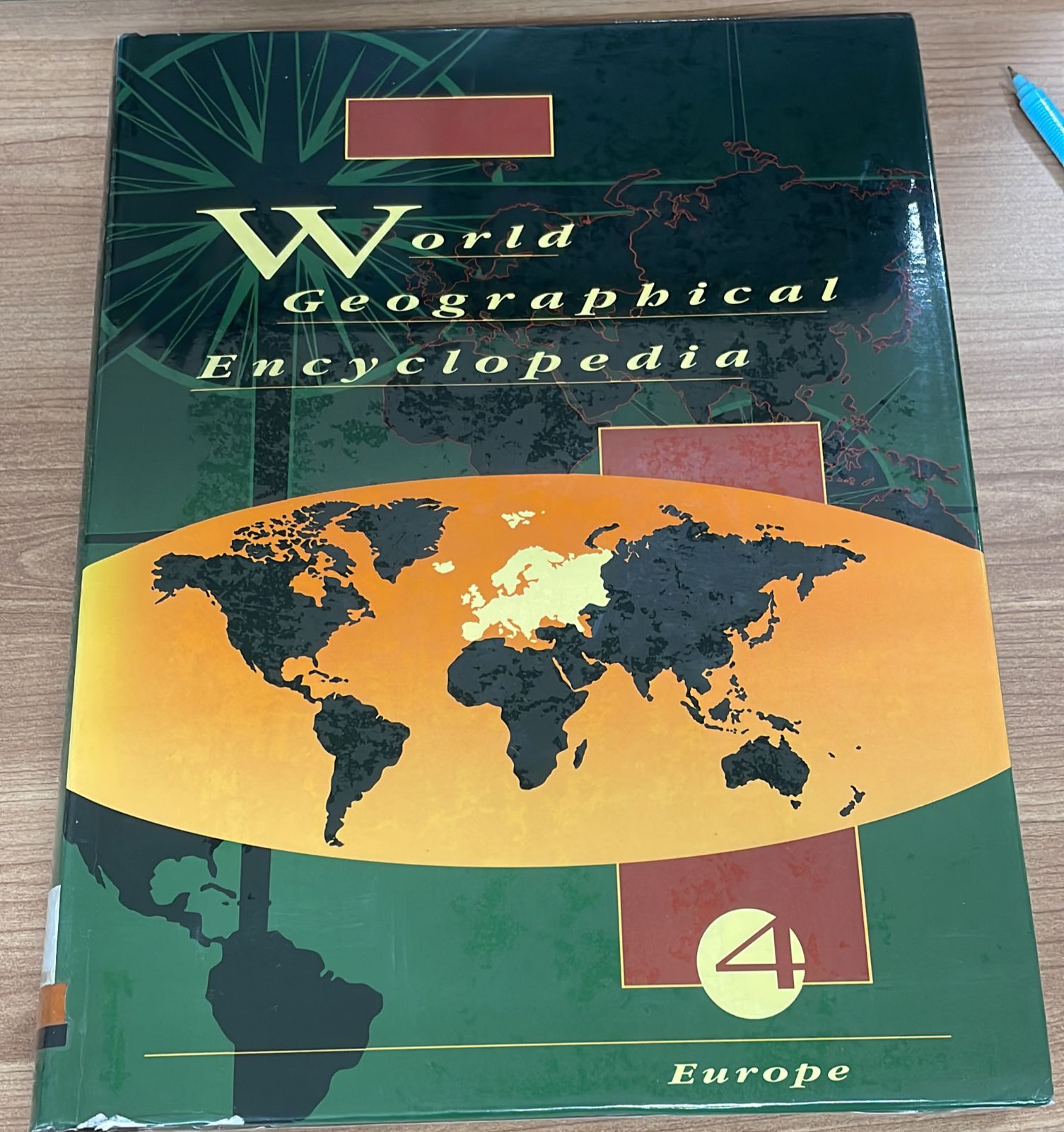 World Geographical Encyclopedia Volume 4 : (Europe)