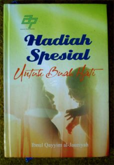 Hadiah Spesial Untuk Buah Hati : -