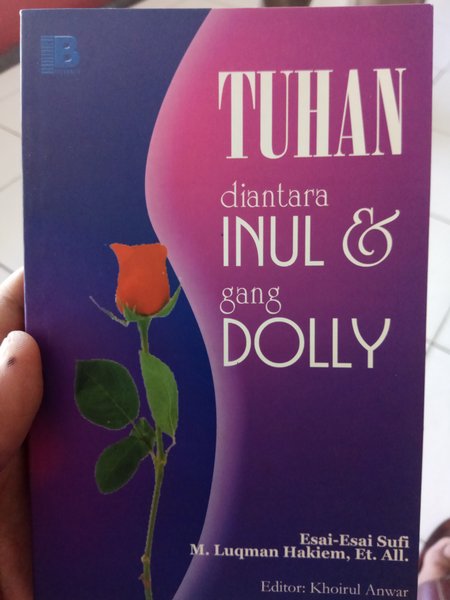 Tuhan diantara inul & gang dolly