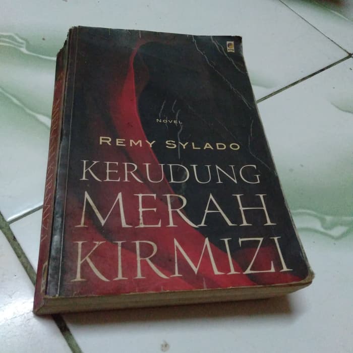 Kerudung Merah Kirmizi