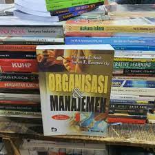 Organisasi dan manajemen 1 / Fremont E. Kast. James E. Rosenweig. Penerjemah, A. Hasymi Ali.