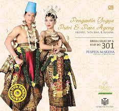 Pengantin yogya putri dan paes ageng : profesi, tata rias, dan busana
