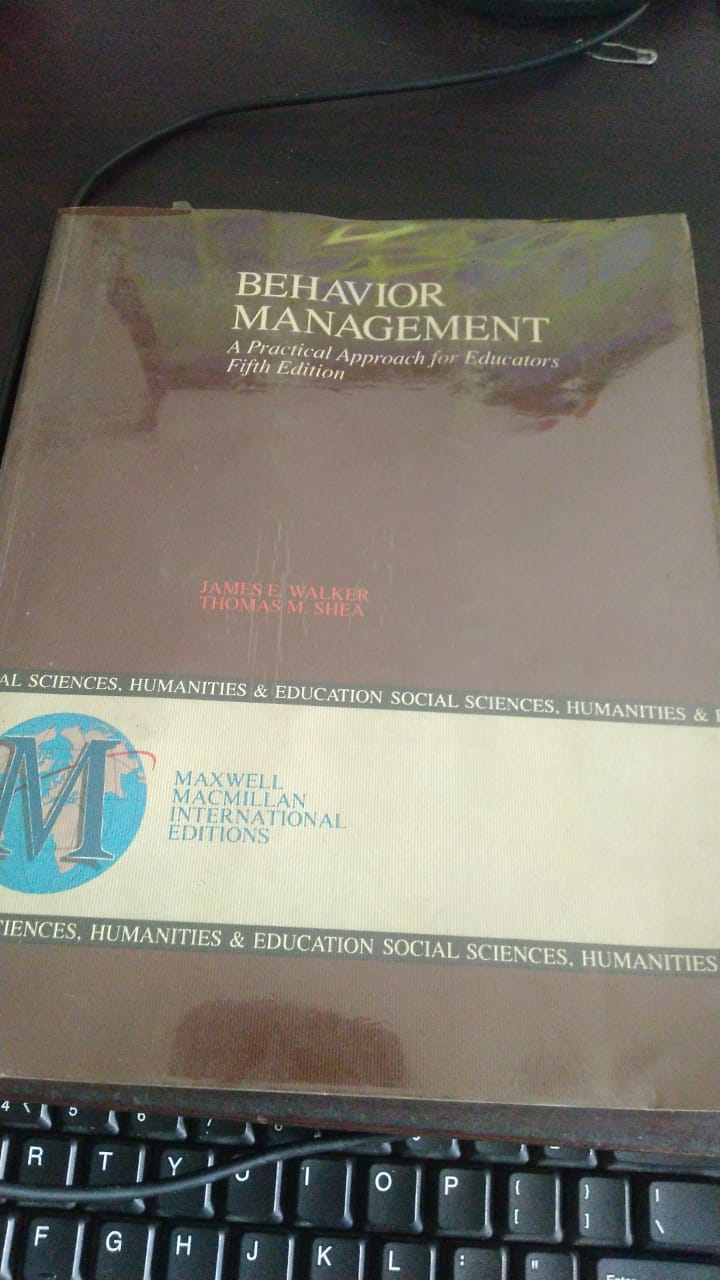 Behavior Management : A Pratical Approach for Educators Fifth Edition