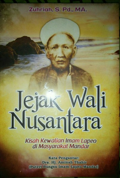 Jejak Wali Nusantara / Zuhriah