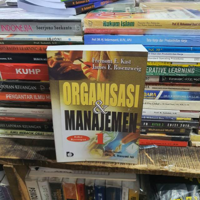 Organisasi Dan Manajemen Jilid 1