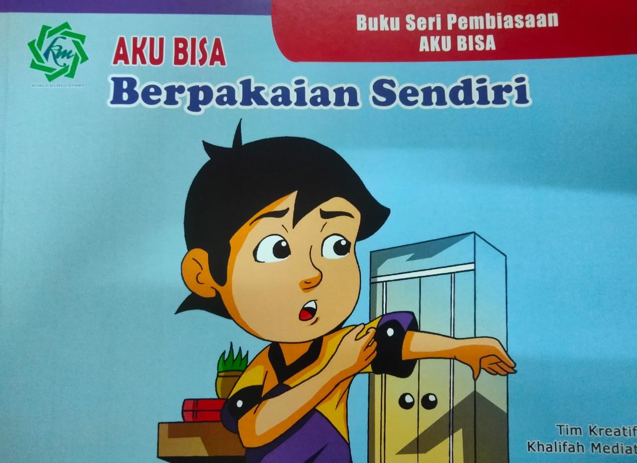 Buku Seri Pembiasaan aku bisa : Aku Bisa Berpakaian Sendiri