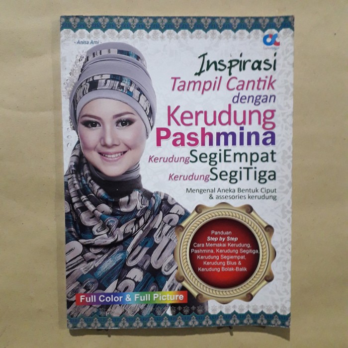 Inspirasi tampil cantik dengan kerudung