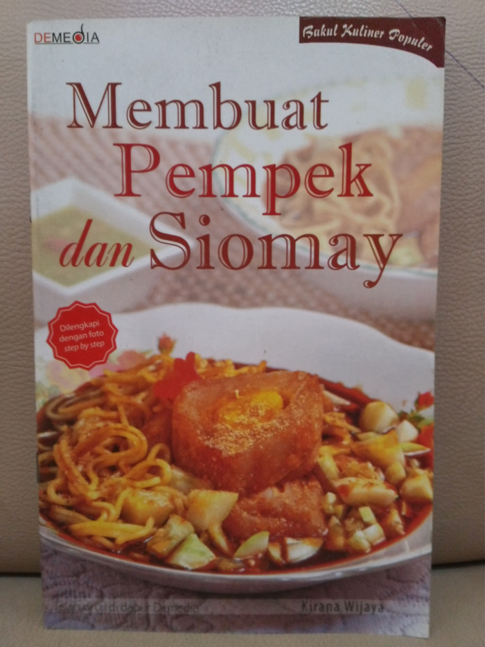Membuat pempek dan siomay