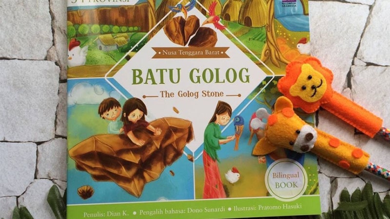 Batu Golog : Nusa Tenggara Barat