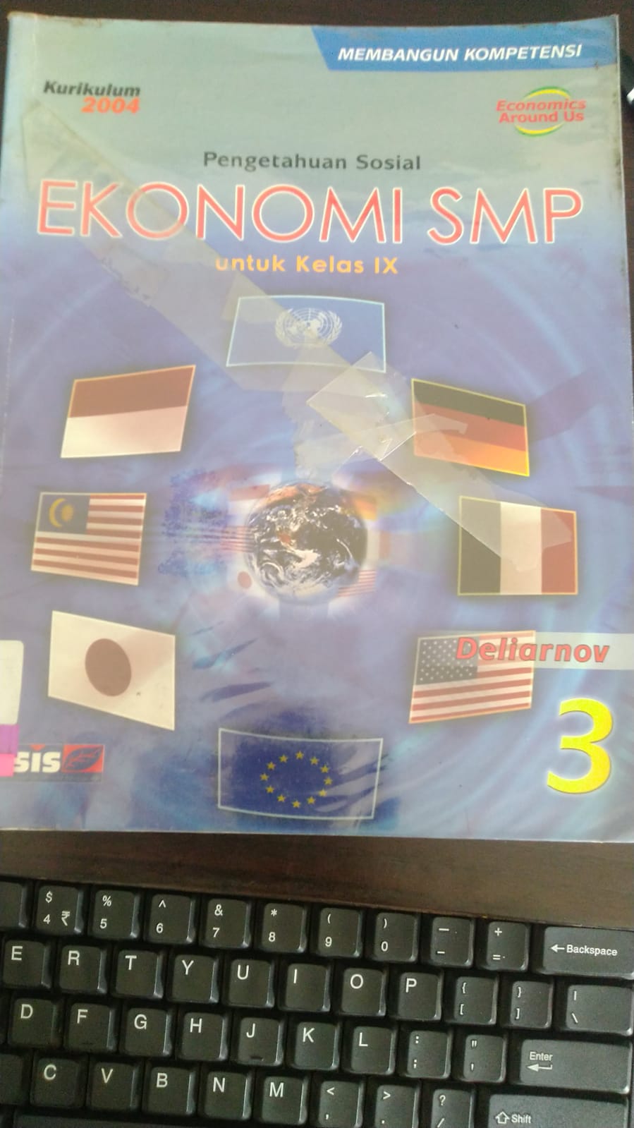 Pengetahuan sosial ekonomi SMP : Untuk Kelas IX