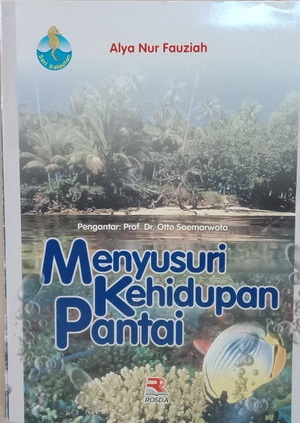Menyusuri kehidupan pantai