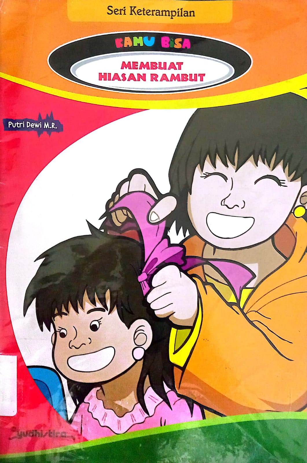 Kamu bisa membuat hiasan rambut