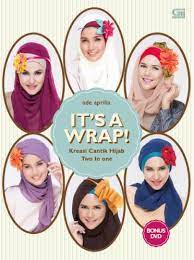 It's a Wrap :  Kreasi Cantik Hijab Two in One / Ade Aprilia