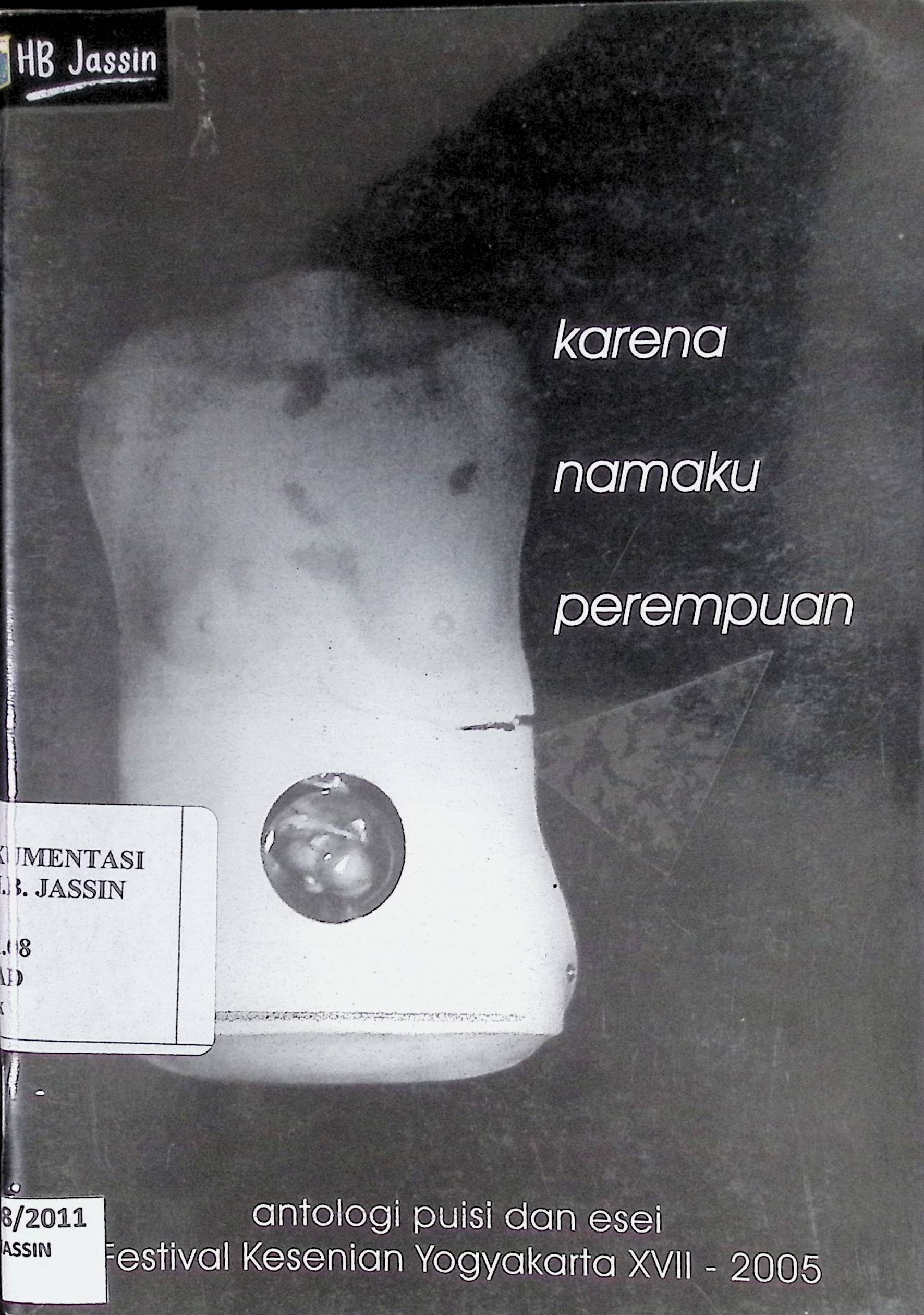 Karena namaku perempuan: antologi puisi dan esei