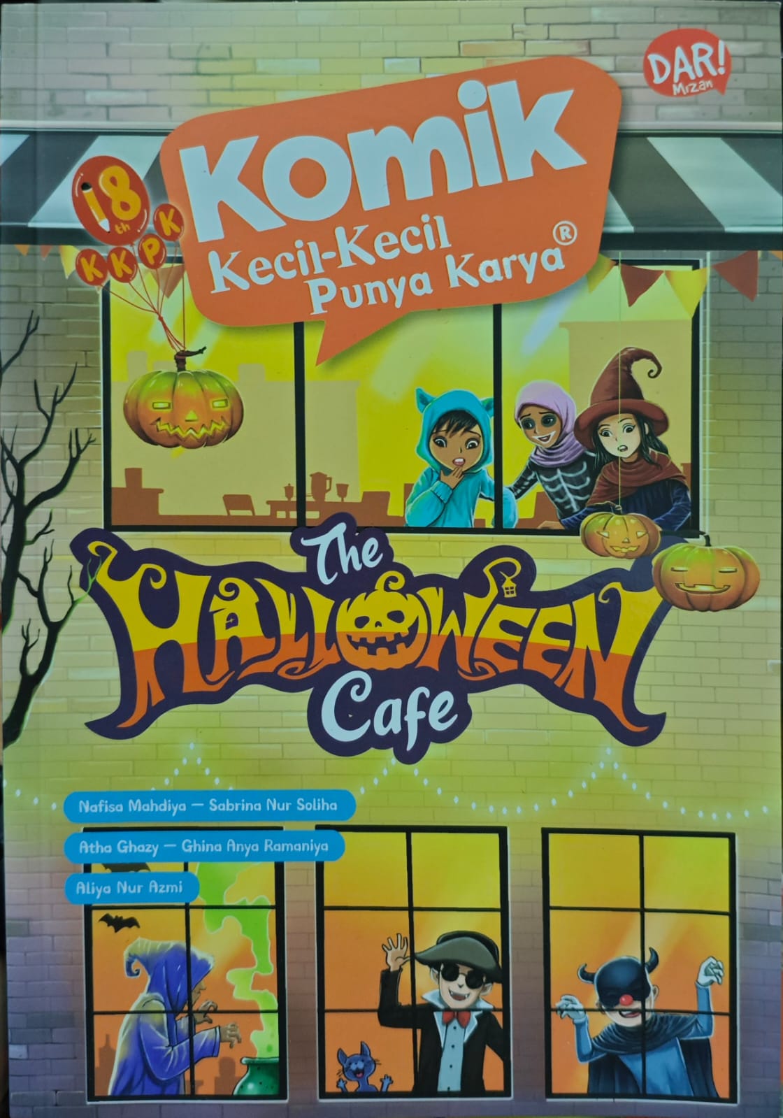 Komik Kecil-Kecil Punya Karya : the halloween cafe / Nafisa Mahdiya, Aliya Nur Azmi, Sabriba Nur Soliha, Atha Ghazy, Ghina Anya Ramaniya