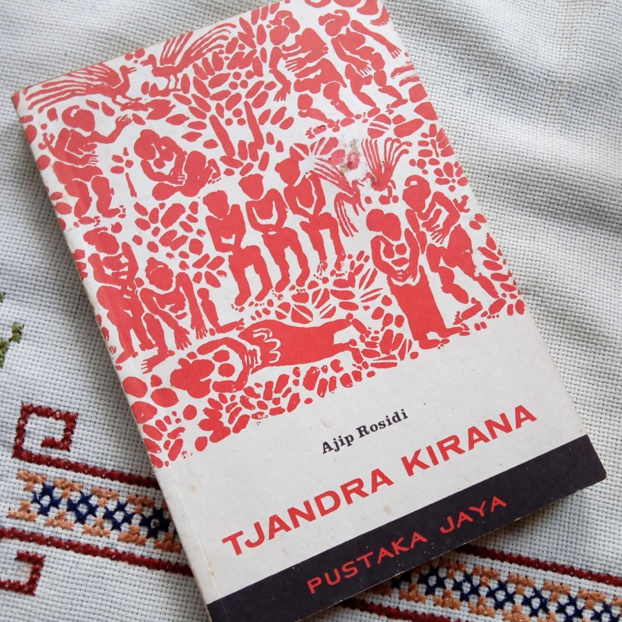 Tjandra kirana : Sebuah saduran atas sebuah Tjerita Pandji