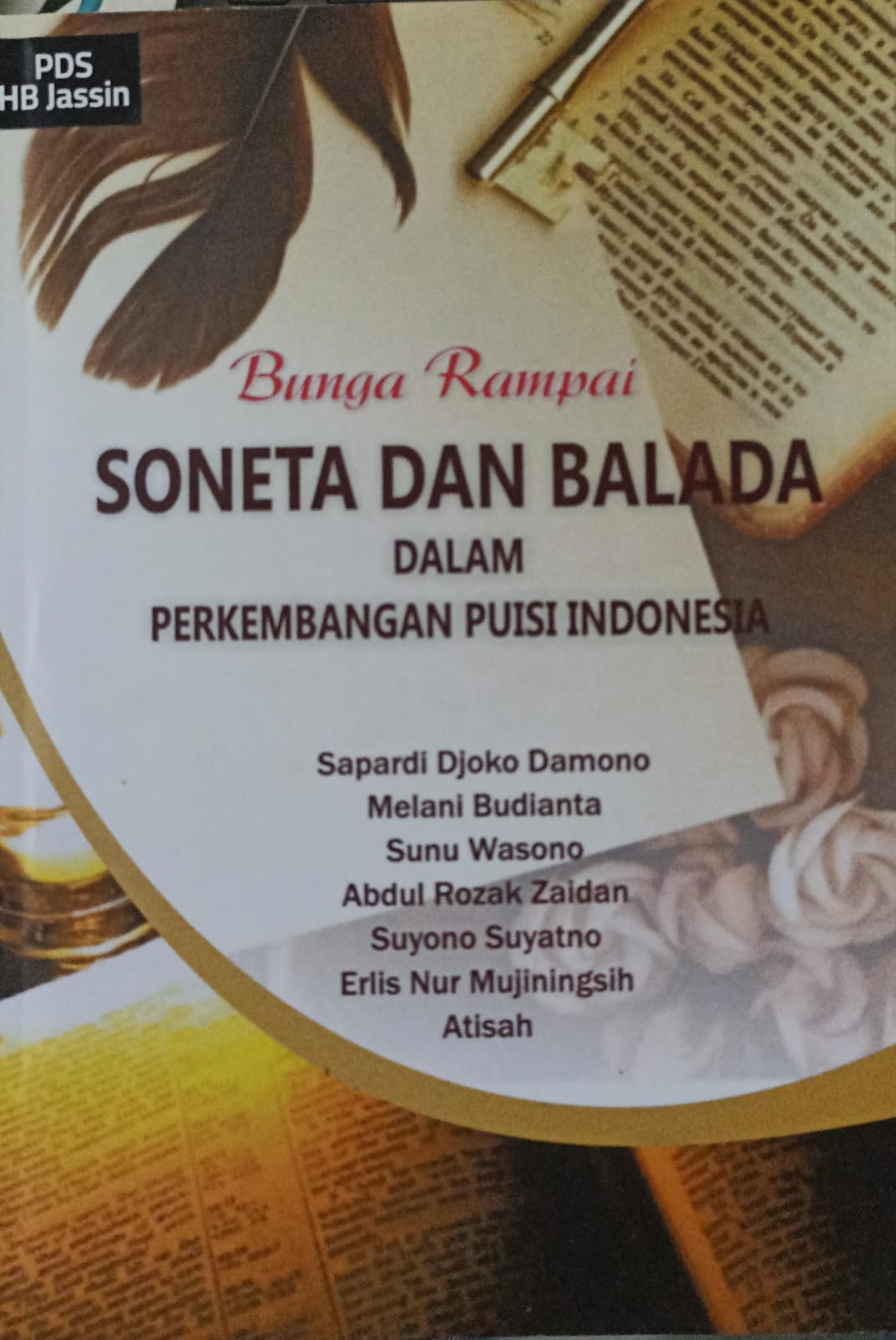 Bunga Rampai soneta dan balada : dalam perkembangan puisi indonesia