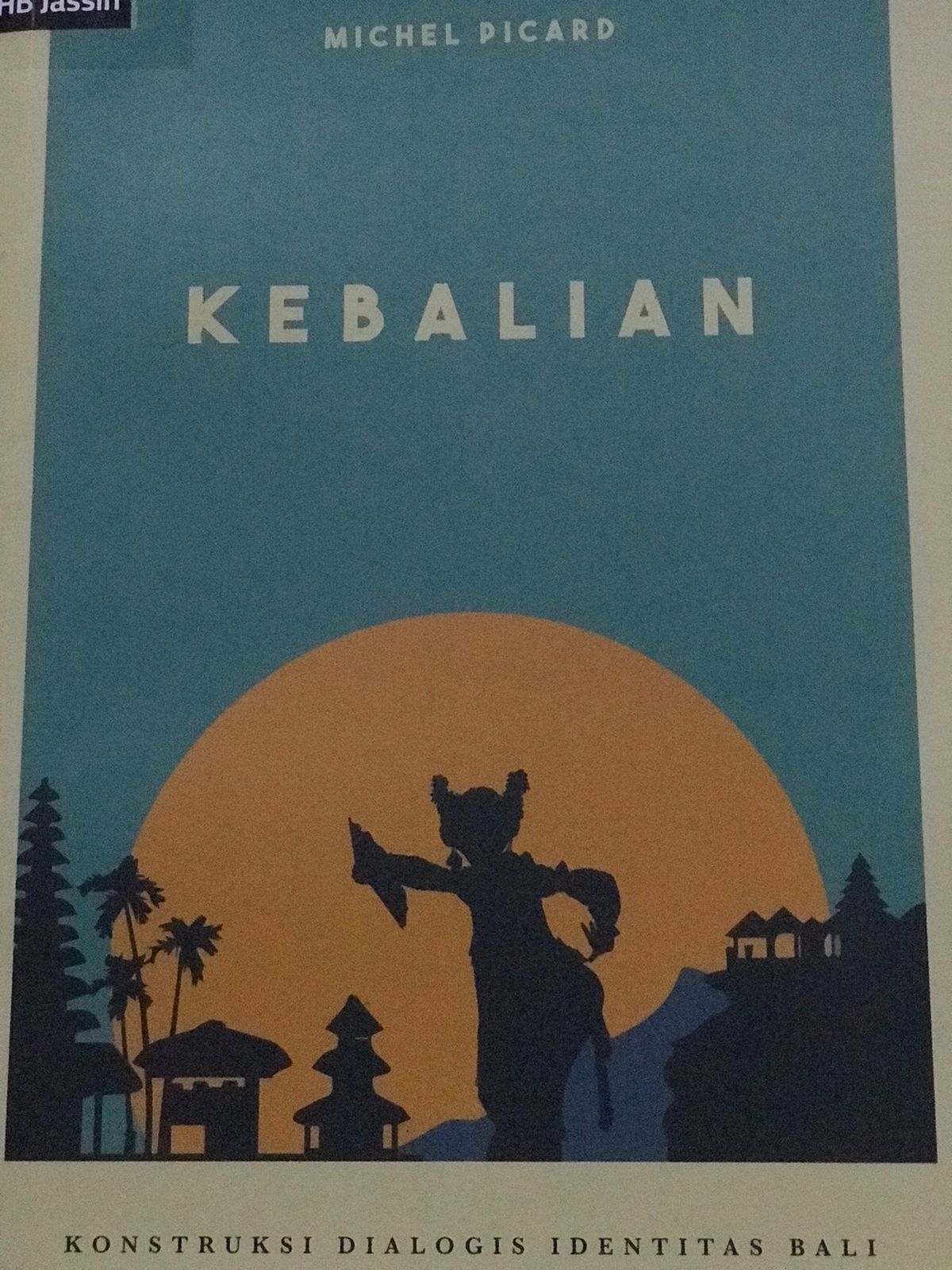 Kebalian : Konstruksi dialog identitas Bali