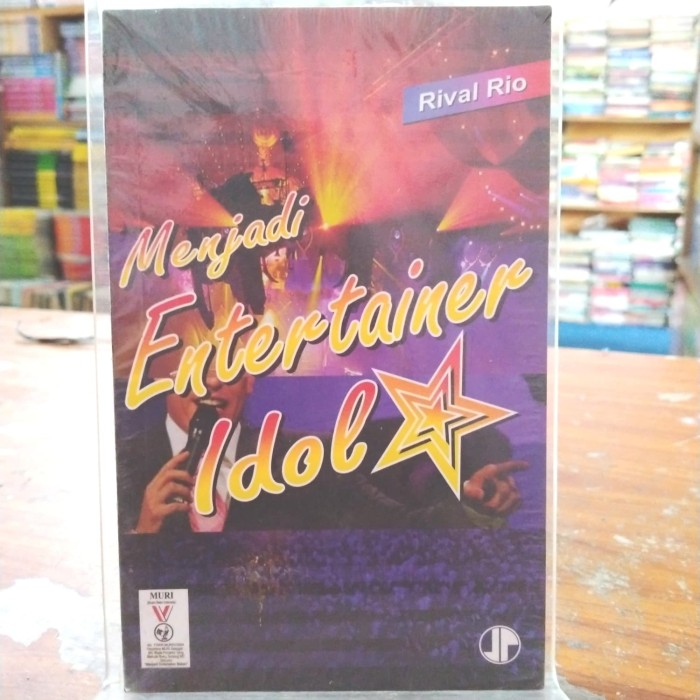 Menjadi entertainer idol