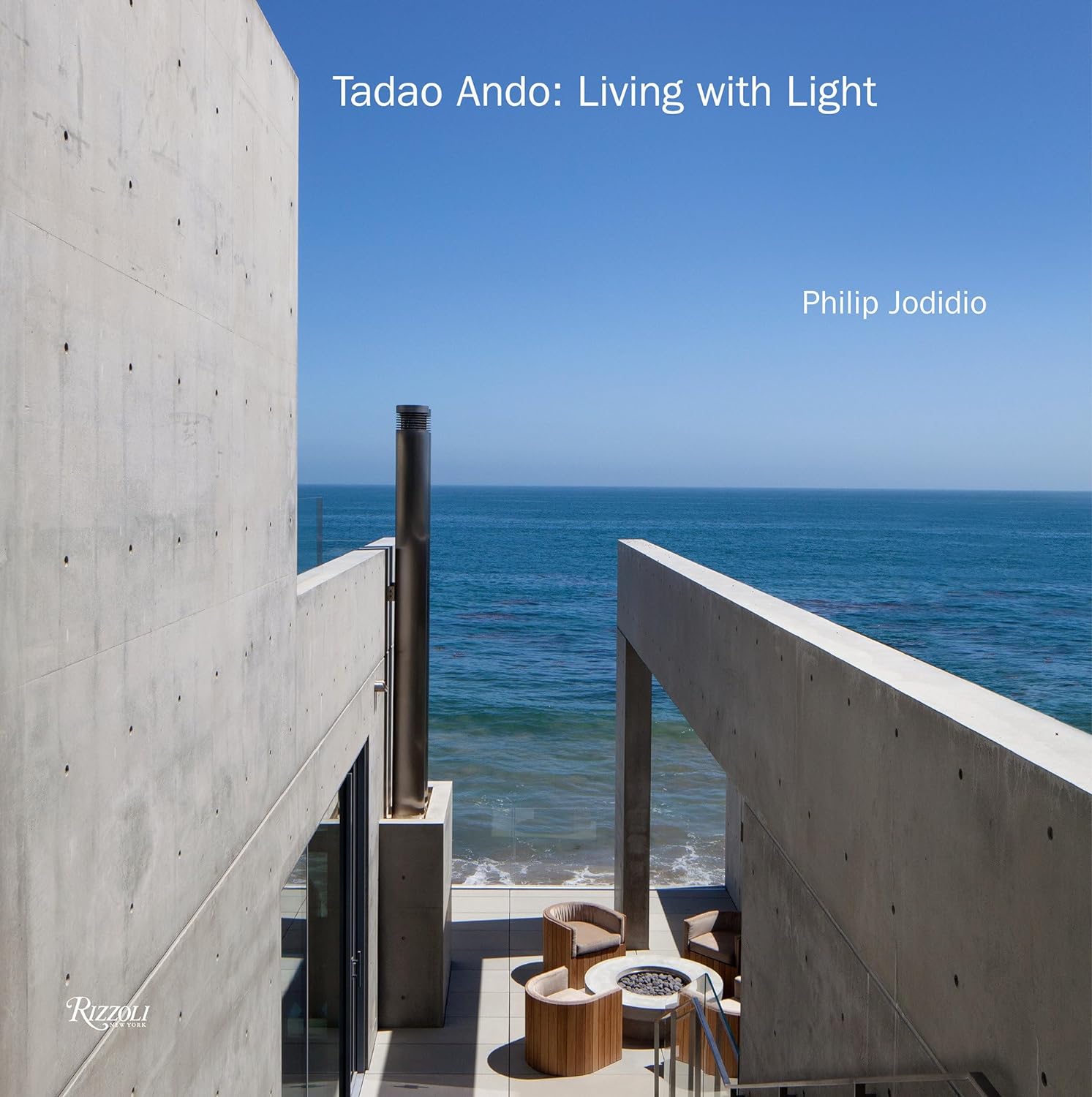 Tadao Ando : Living with Light