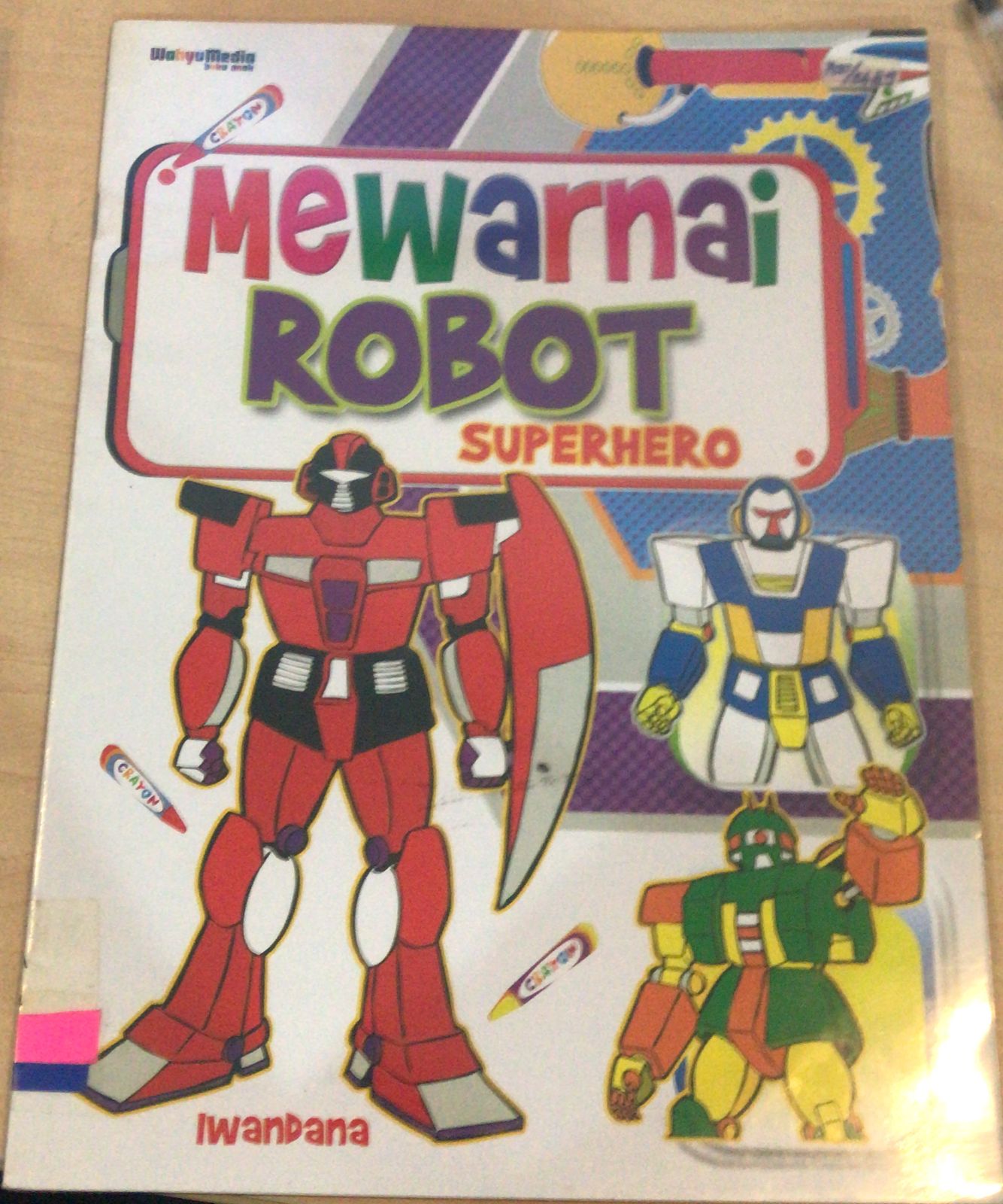 Mewarnai Robot Superhero