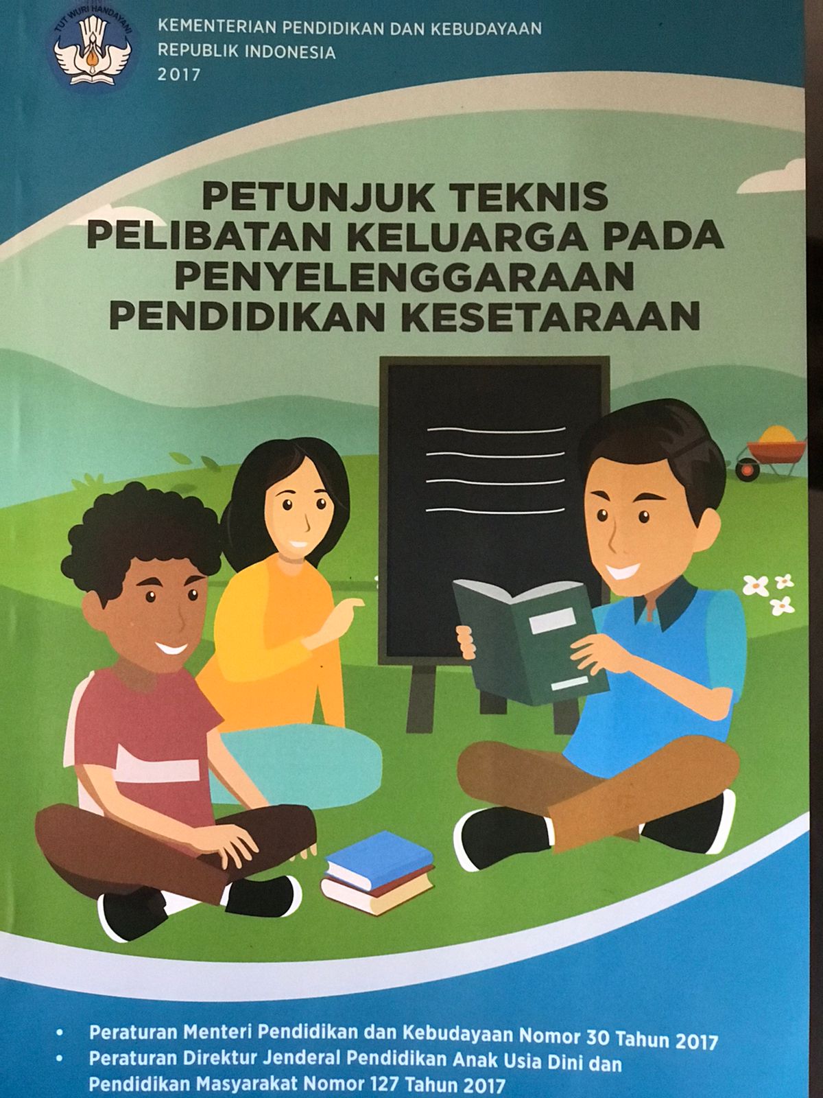 Petunjuk teknis pelibatan keluarga pada penyelenggaraan pendidikan kesetaraan