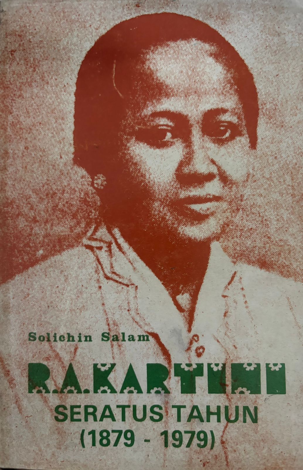 R.A. Kartini :  Seratus tahun (1879-1979) / Solichin Salam