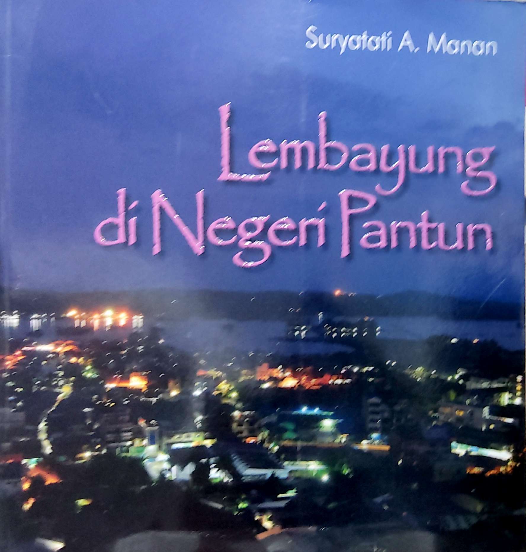 Lembayung Di Negeri Pantun