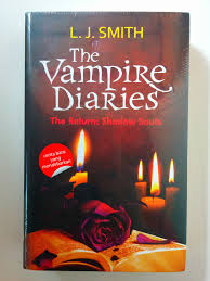 The vampire diaries :  the return shadow souls / L.J. Smith ; penyunting Moh. Sidik Nugraha ; penerjemah Nengah Krisnarini