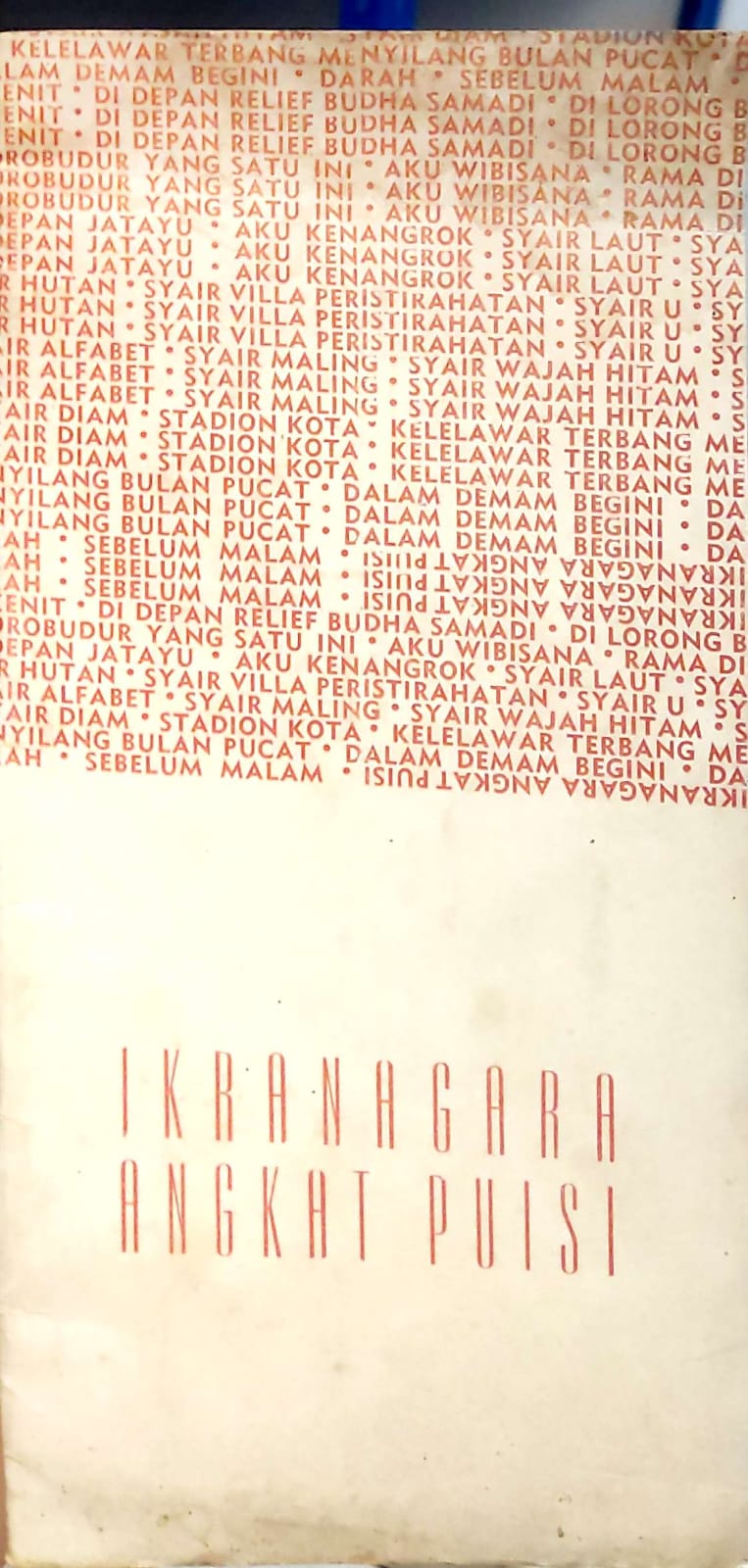 Angkat Puisi