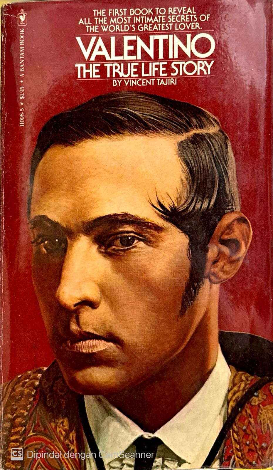 Valentino : The true Life Story