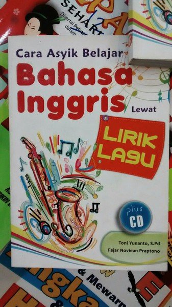 Cara asyik belajar bahasa Inggris lewat lirik lagu