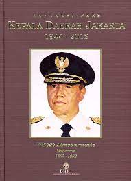 Refleksi pers kepala daerah Jakarta (1945-2012) : Wiyogo Atmodarminto Gubernur 1987-1992