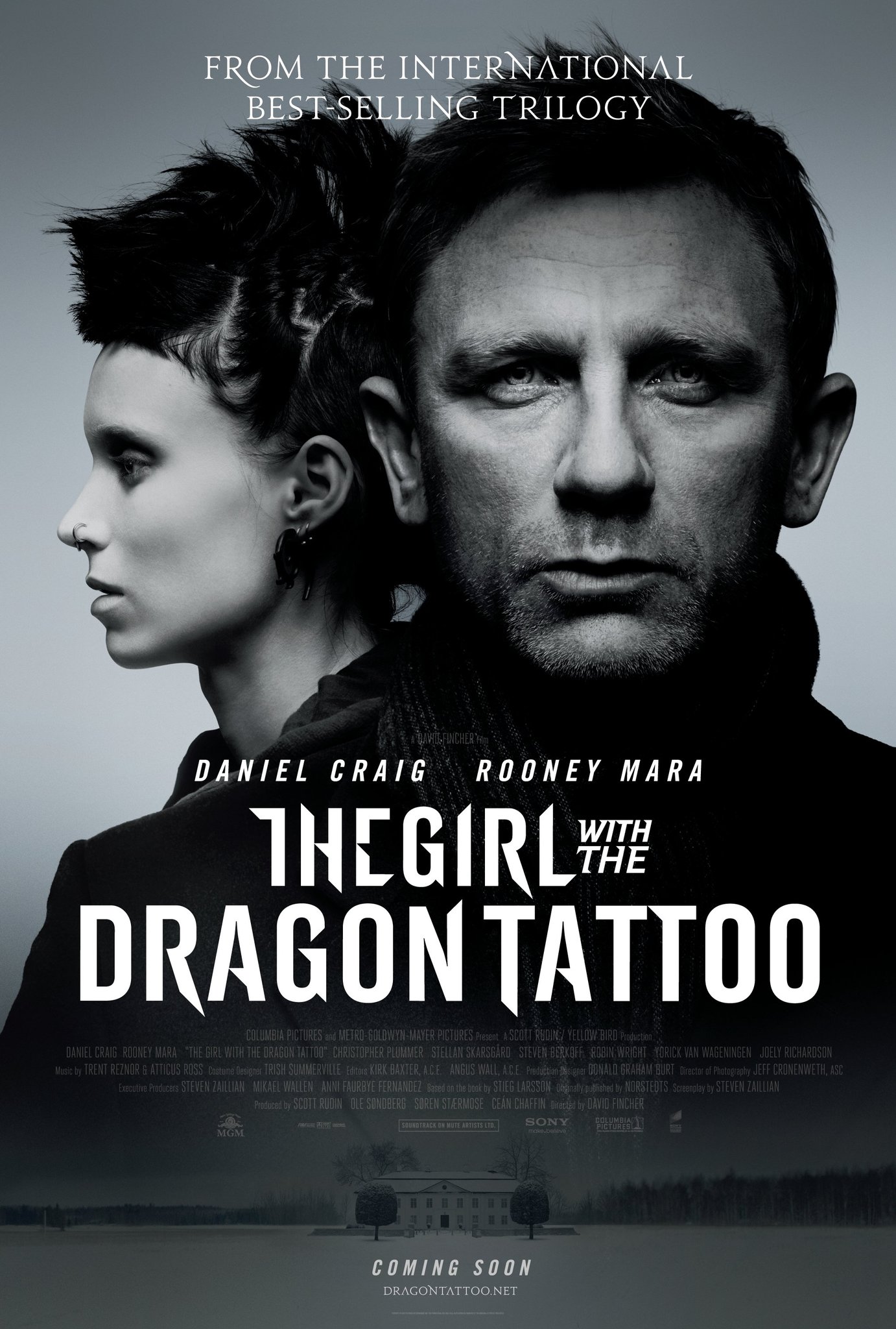 The girl with the dragon tattoo / Stieg Larsson ; Penerjemah, Nurul Agustina ; Penyunting, Nur Aini