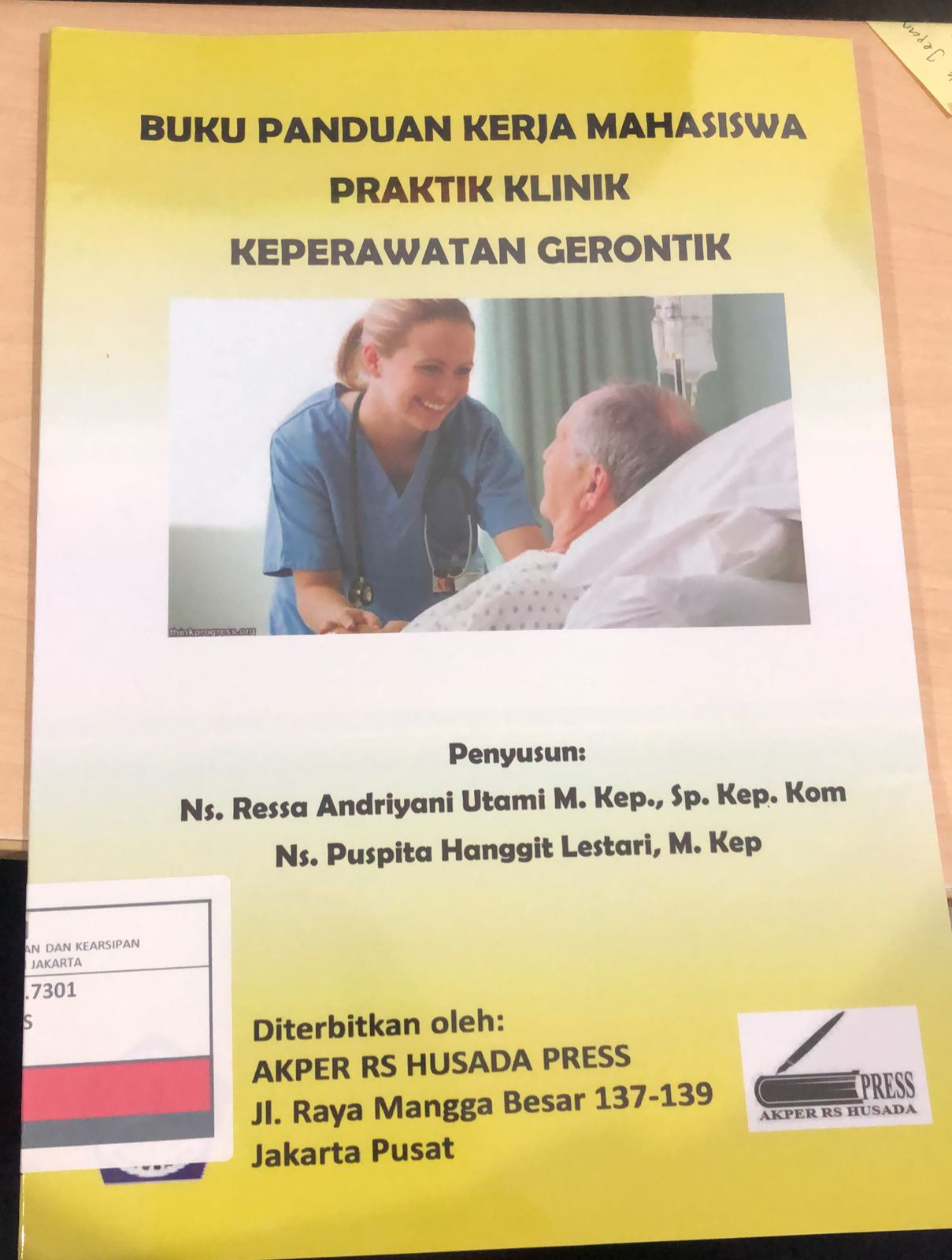 Buku Panduan Kerja Mahasiswa Praktik Klinik Keperawatan Gerontik