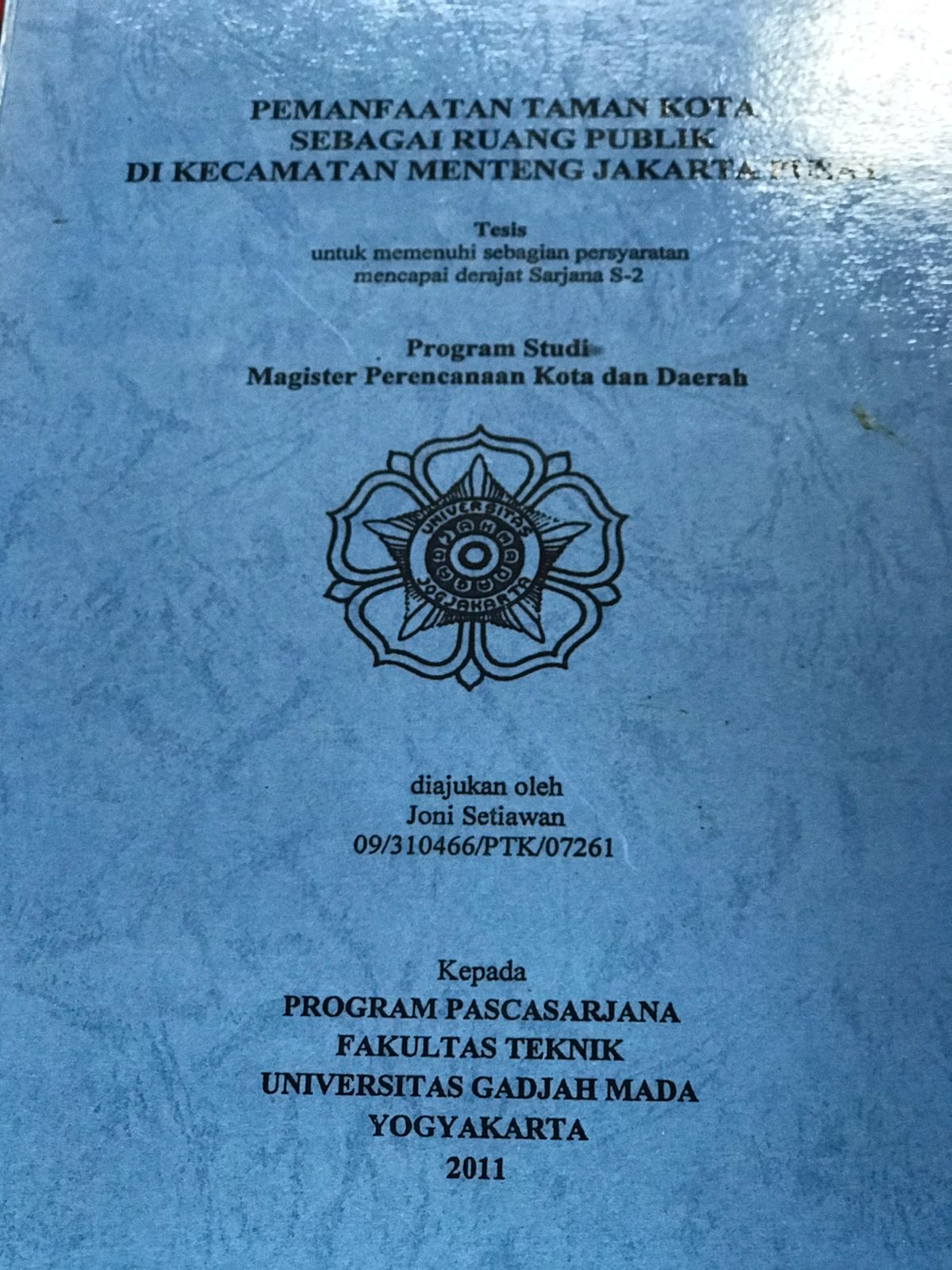 Pemanfaatan taman kota sebagai ruang publik di kecamatan menteng jakarta pusat