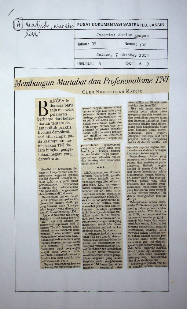Membangun martabat dan profesionalisme TNI
