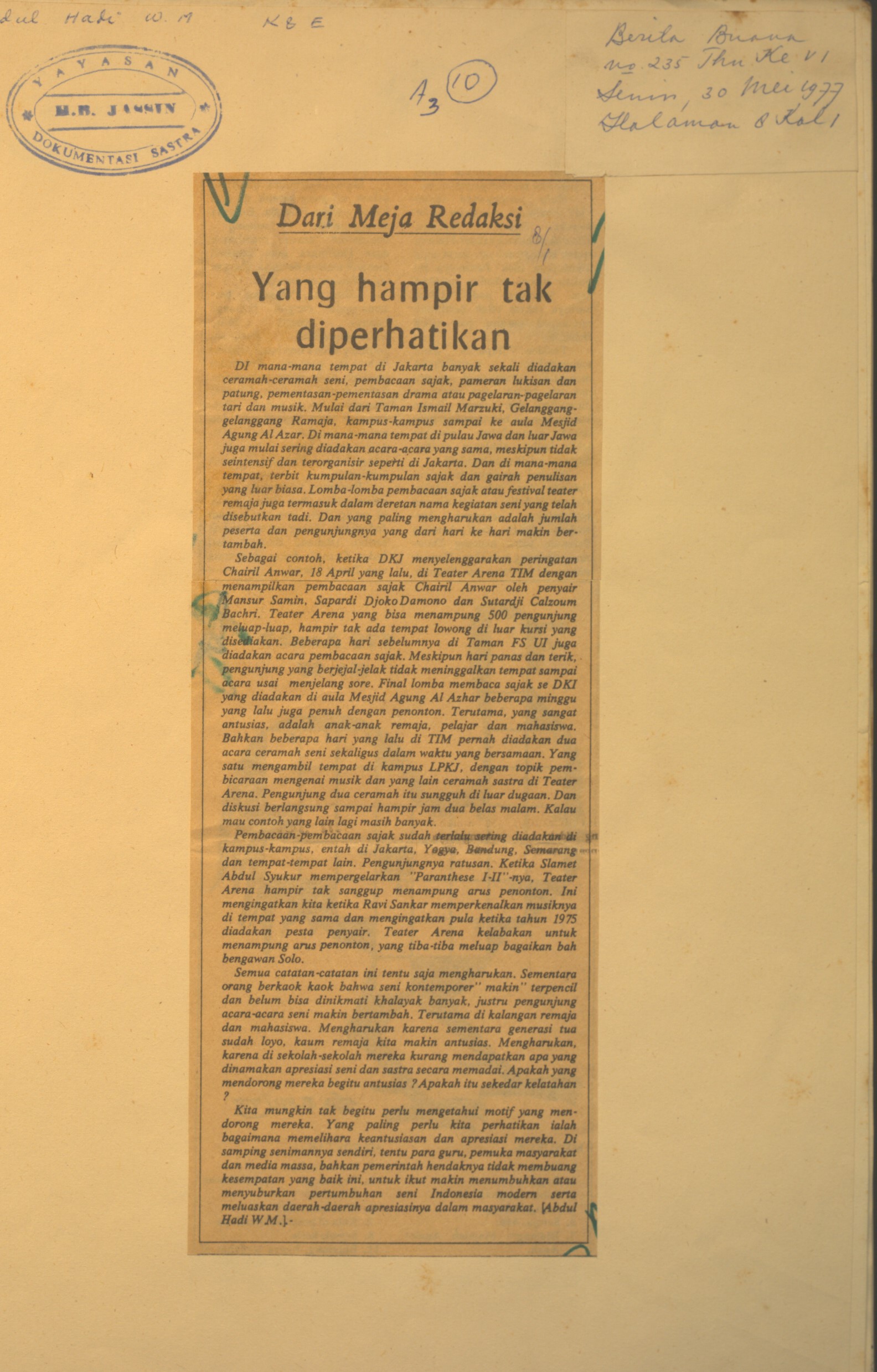 Dari meja redaksi. Yang hampir tak diperhatikan