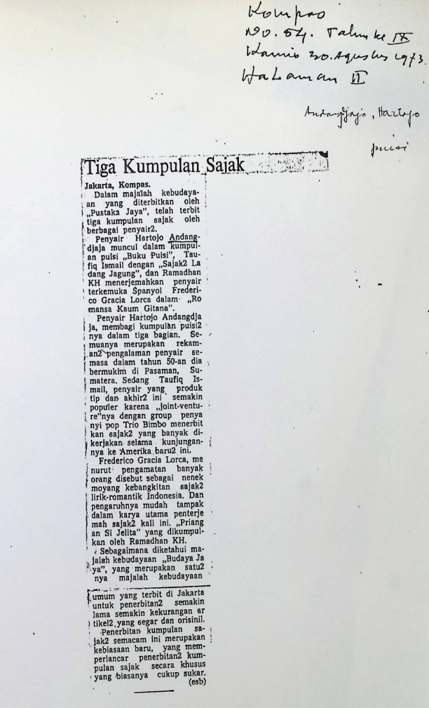 Tiga kumpulan sajak