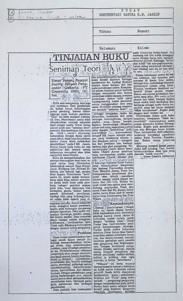Tinjauan buku - seniman teori