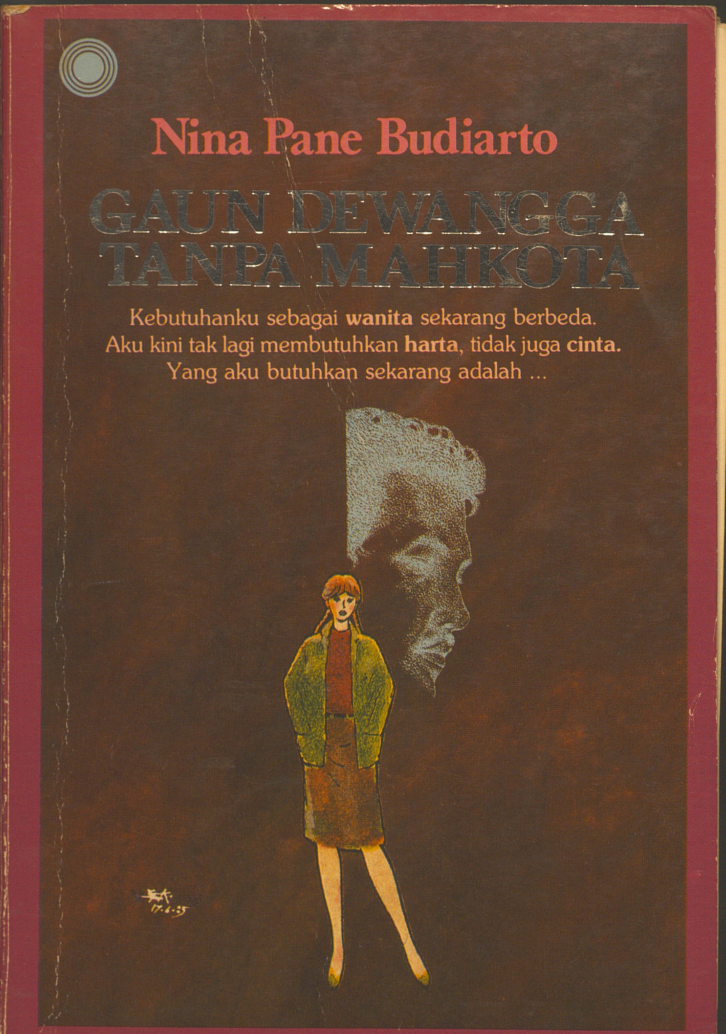 Gaun dewangga tanpa mahkota