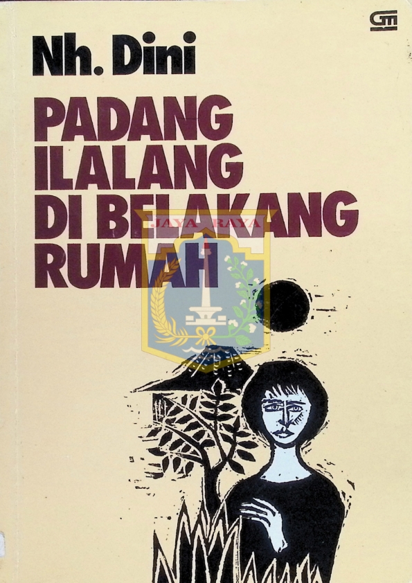 Padang ilalang di belakang rumah